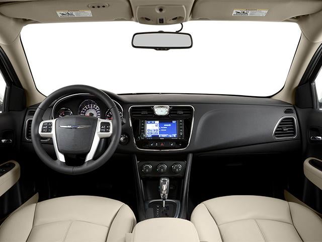 2014 Chrysler 200 4dr Sdn Touring
