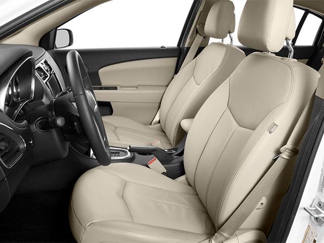 2014 Chrysler 200 4dr Sdn Touring