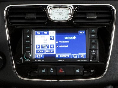 2014 Chrysler 200 4dr Sdn Touring