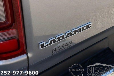 2019 RAM 1500 Laramie 4x4 Crew Cab 5'7" Box