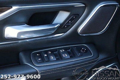 2019 RAM 1500 Laramie 4x4 Crew Cab 5'7" Box