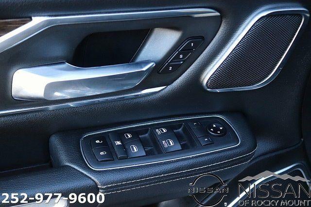 2019 RAM 1500 Laramie 4x4 Crew Cab 5'7" Box