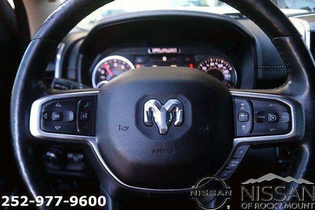 2019 RAM 1500 Laramie 4x4 Crew Cab 5'7" Box