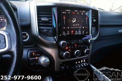 2019 RAM 1500 Laramie 4x4 Crew Cab 5'7" Box