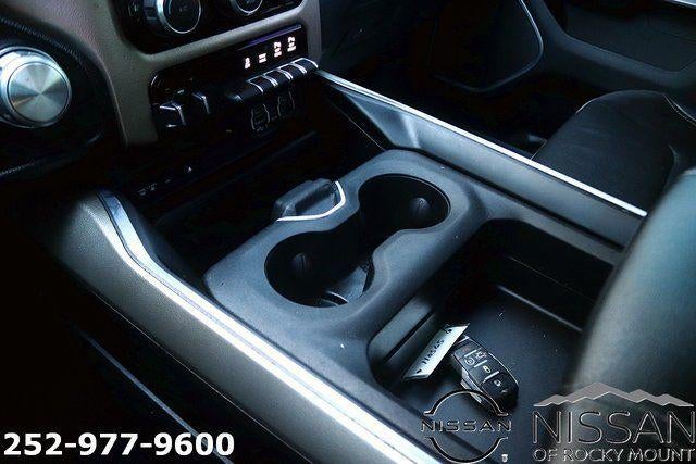 2019 RAM 1500 Laramie 4x4 Crew Cab 5'7" Box