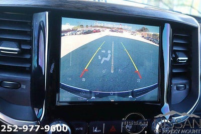 2019 RAM 1500 Laramie 4x4 Crew Cab 5'7" Box