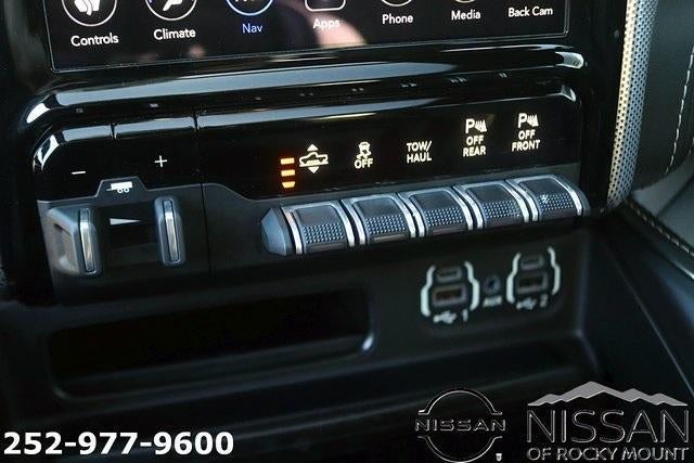 2020 RAM 1500 Limited 4x4 Crew Cab 6'4" Box