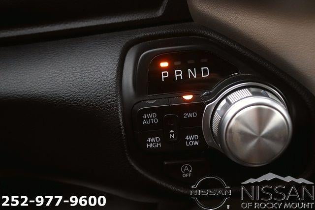 2020 RAM 1500 Laramie 4x4 Crew Cab 6'4" Box