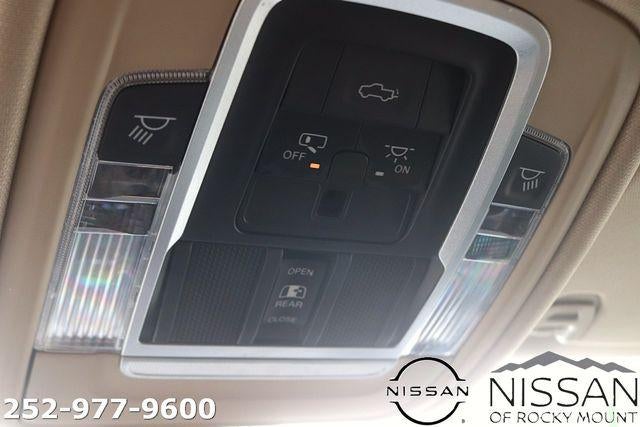 2020 RAM 1500 Laramie 4x4 Crew Cab 6'4" Box