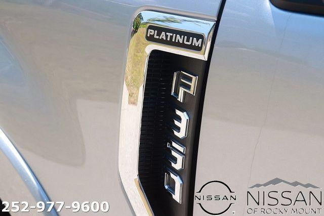 2022 Ford Super Duty F-350 SRW Platinum 4WD Crew Cab 6.75' Box