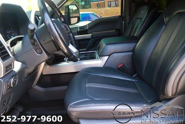 2022 Ford Super Duty F-350 SRW Platinum 4WD Crew Cab 6.75' Box