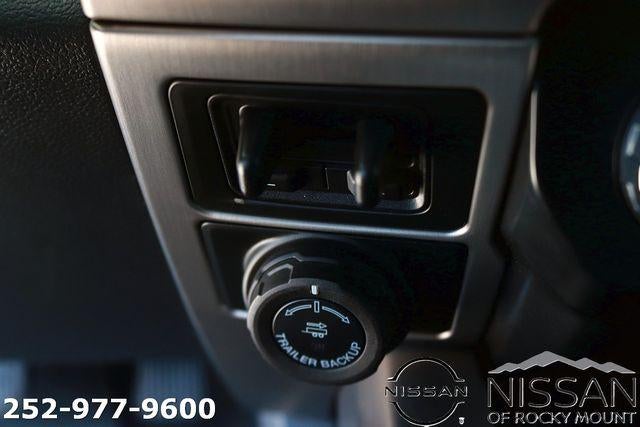 2022 Ford Super Duty F-350 SRW Platinum 4WD Crew Cab 6.75' Box