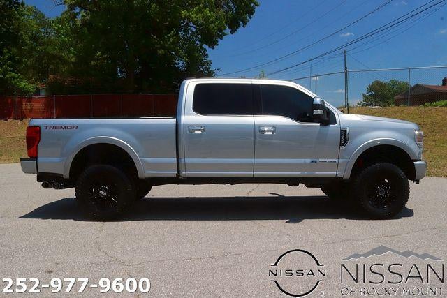 2022 Ford Super Duty F-350 SRW Platinum 4WD Crew Cab 6.75' Box