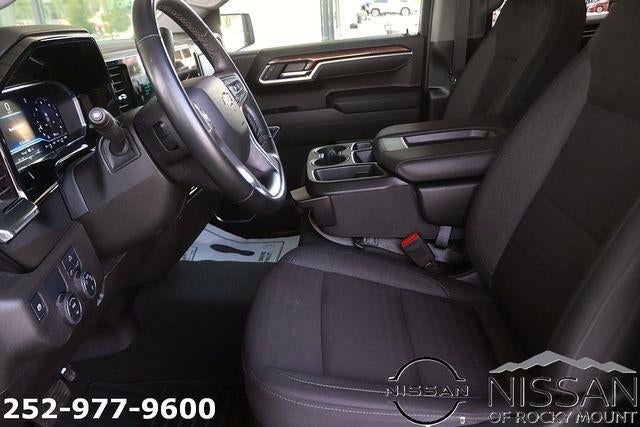 2025 Chevrolet Silverado 1500 Crew Cab Short Box 2-Wheel Drive LT