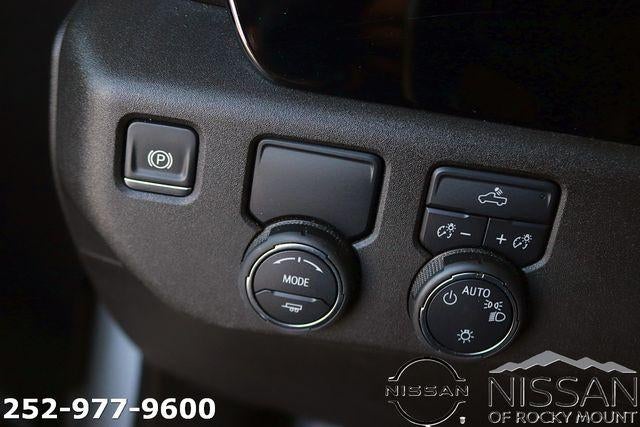 2025 Chevrolet Silverado 1500 Crew Cab Short Box 2-Wheel Drive LT