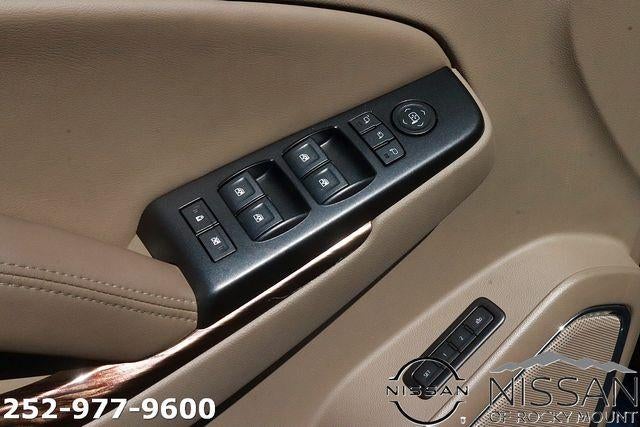 2019 GMC Yukon XL 4WD 4dr SLT