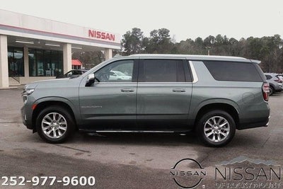 2023 Chevrolet Suburban 2WD Premier