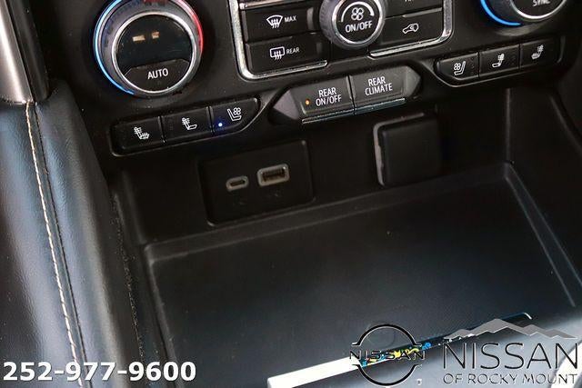 2023 Chevrolet Suburban 2WD Premier