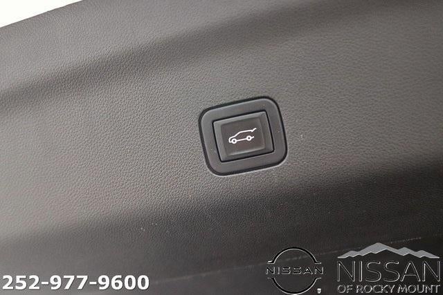 2023 Chevrolet Suburban 2WD Premier