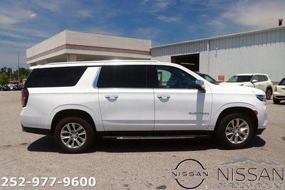 2023 Chevrolet Suburban 2WD Premier