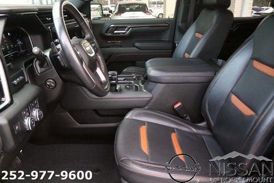 2023 GMC Sierra 1500 Crew Cab Short Box 4-Wheel Drive AT4