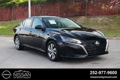 2025 Nissan Altima S FWD