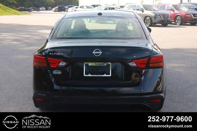 2025 Nissan Altima S FWD
