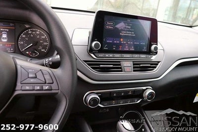 2025 Nissan Altima S FWD