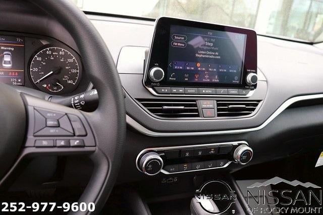 2025 Nissan Altima S FWD