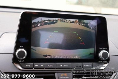 2025 Nissan Altima S FWD