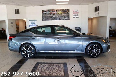 2026 Nissan Altima SR FWD