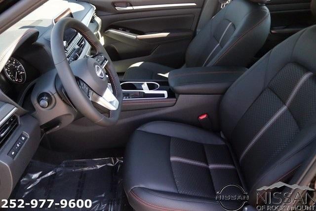 2025 Nissan Altima SR FWD