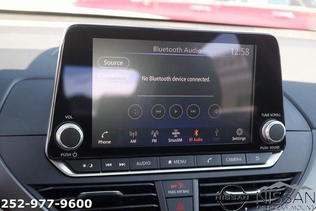 2025 Nissan Altima SR FWD