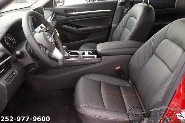 2025 Nissan Altima SR FWD