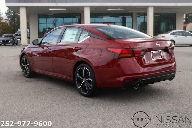 2025 Nissan Altima SR FWD