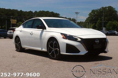 2024 Nissan Altima 2.5 SR Sedan