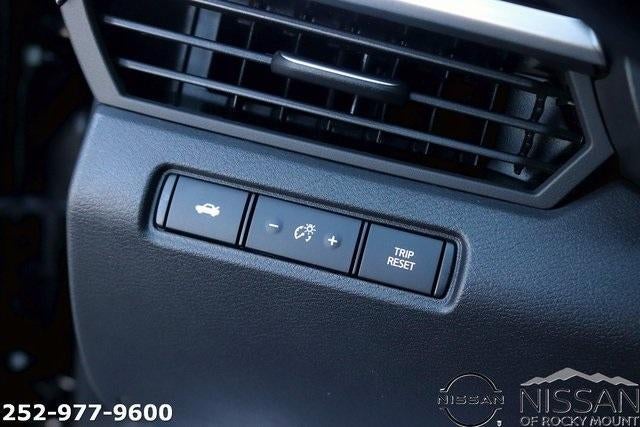 2025 Nissan Altima SR FWD