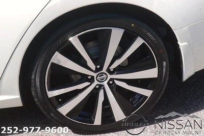 2019 Nissan Altima 2.5 SR Sedan
