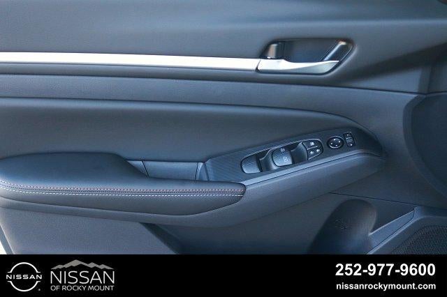 2026 Nissan Altima SR FWD