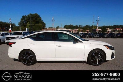 2026 Nissan Altima SR FWD