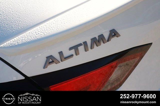 2026 Nissan Altima SR FWD