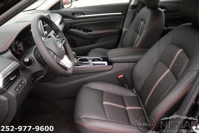 2025 Nissan Altima SR FWD