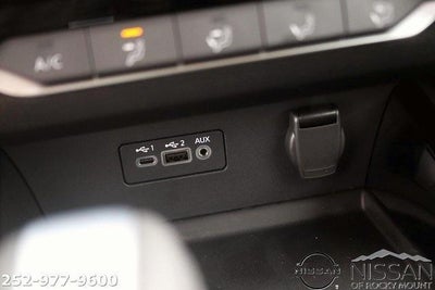 2025 Nissan Altima SR FWD