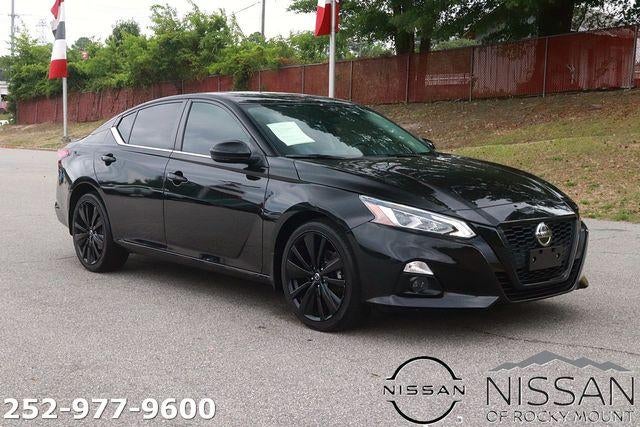 2022 Nissan Altima 2.5 SR AWD Sedan