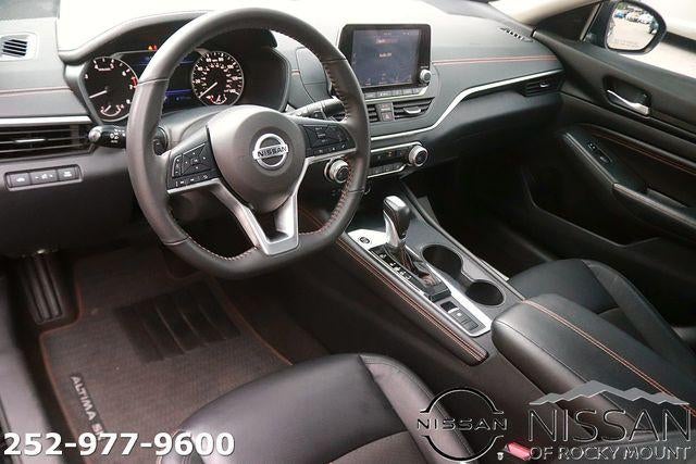 2022 Nissan Altima 2.5 SR AWD Sedan