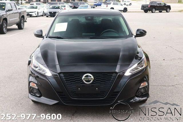 2022 Nissan Altima 2.5 SR AWD Sedan