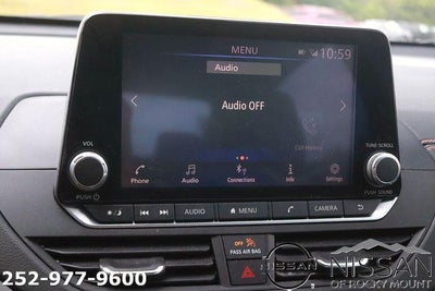 2022 Nissan Altima 2.5 SR AWD Sedan
