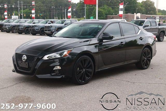 2022 Nissan Altima 2.5 SR AWD Sedan