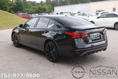 2022 Nissan Altima 2.5 SR AWD Sedan
