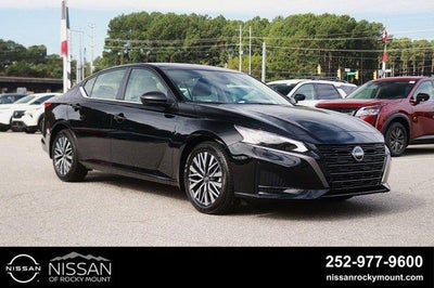2026 Nissan Altima SV FWD